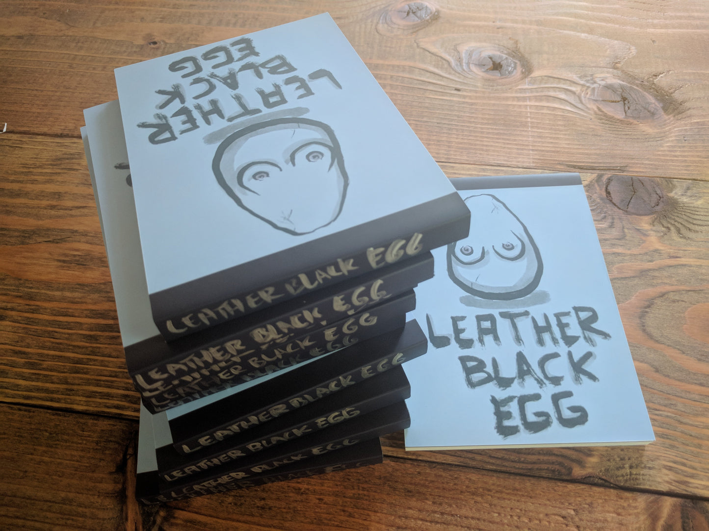 Sketchbook:  Leather Black Egg